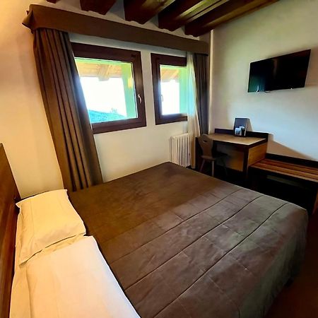 Hotel La Chance Pila  Bagian luar foto